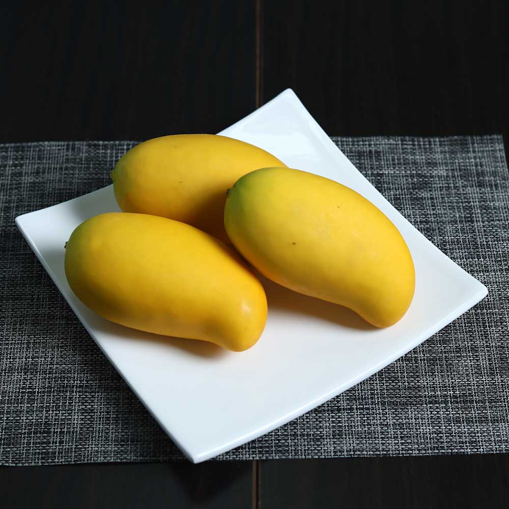 Single Piece Artificial Decorative Mango Fruit - Image 4