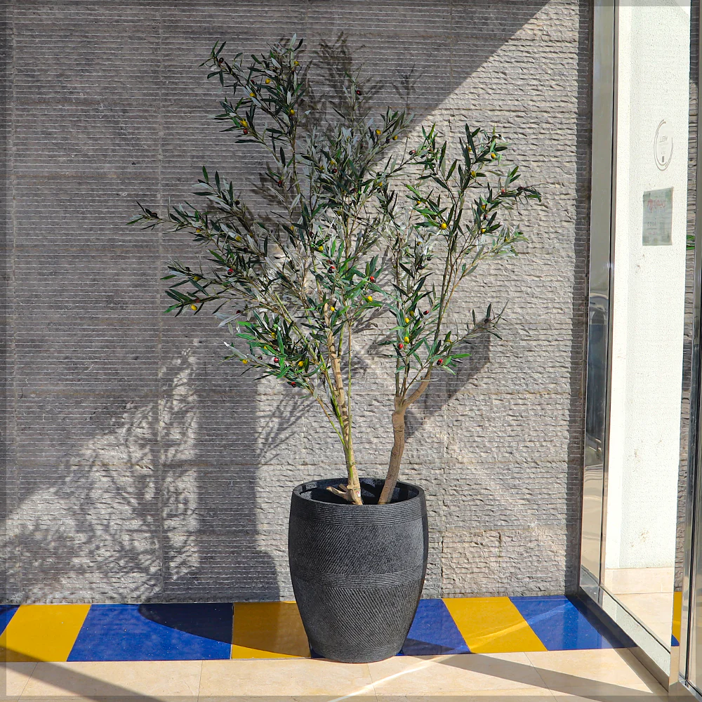 Black Line Design Magnesium Oxide Planter - Image 13