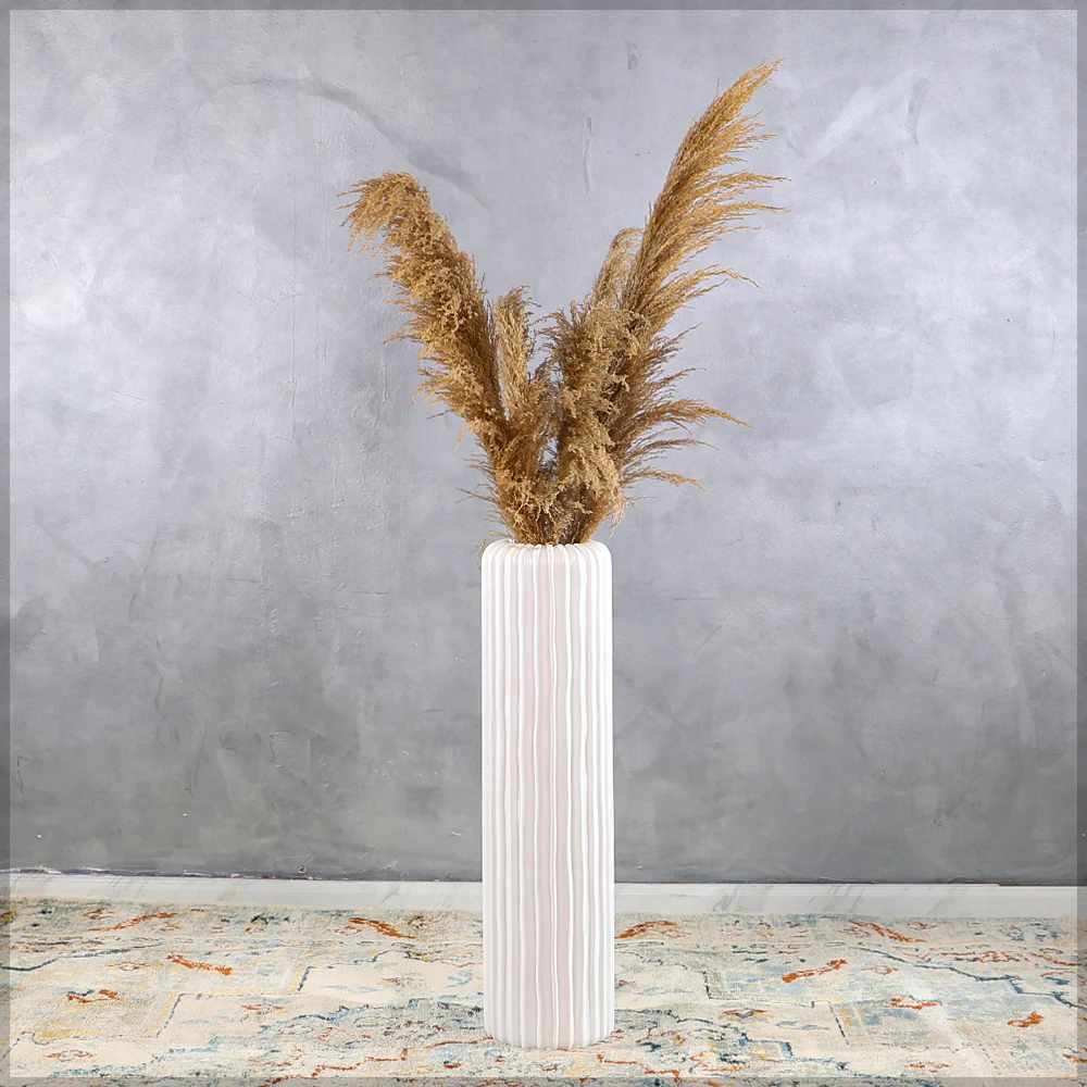 Ceramic White Floor Vase With Groove Texture - Image 3