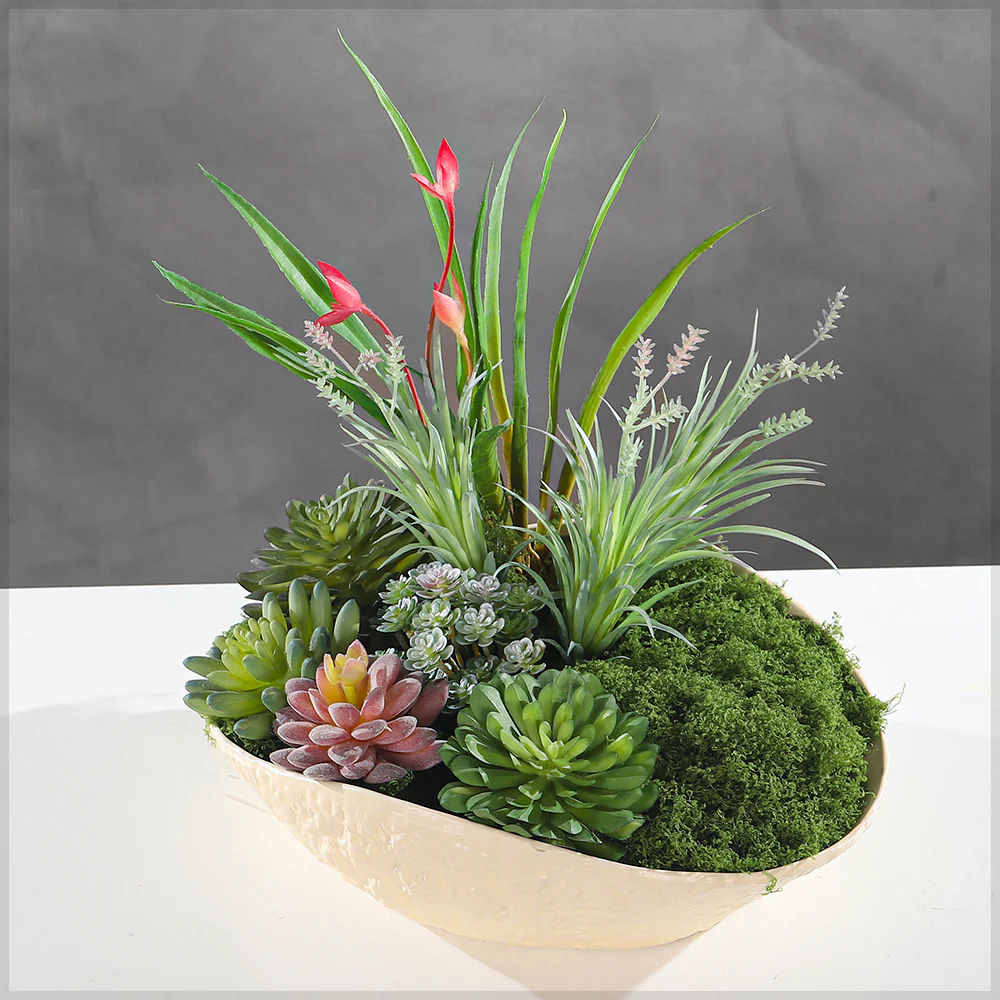Cream Ceramic Ikebana Design Vase - Image 8