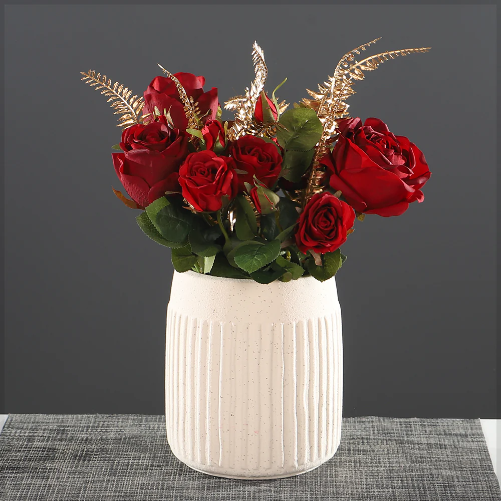 Cream Ceramic Ribbed Vase - Image 4