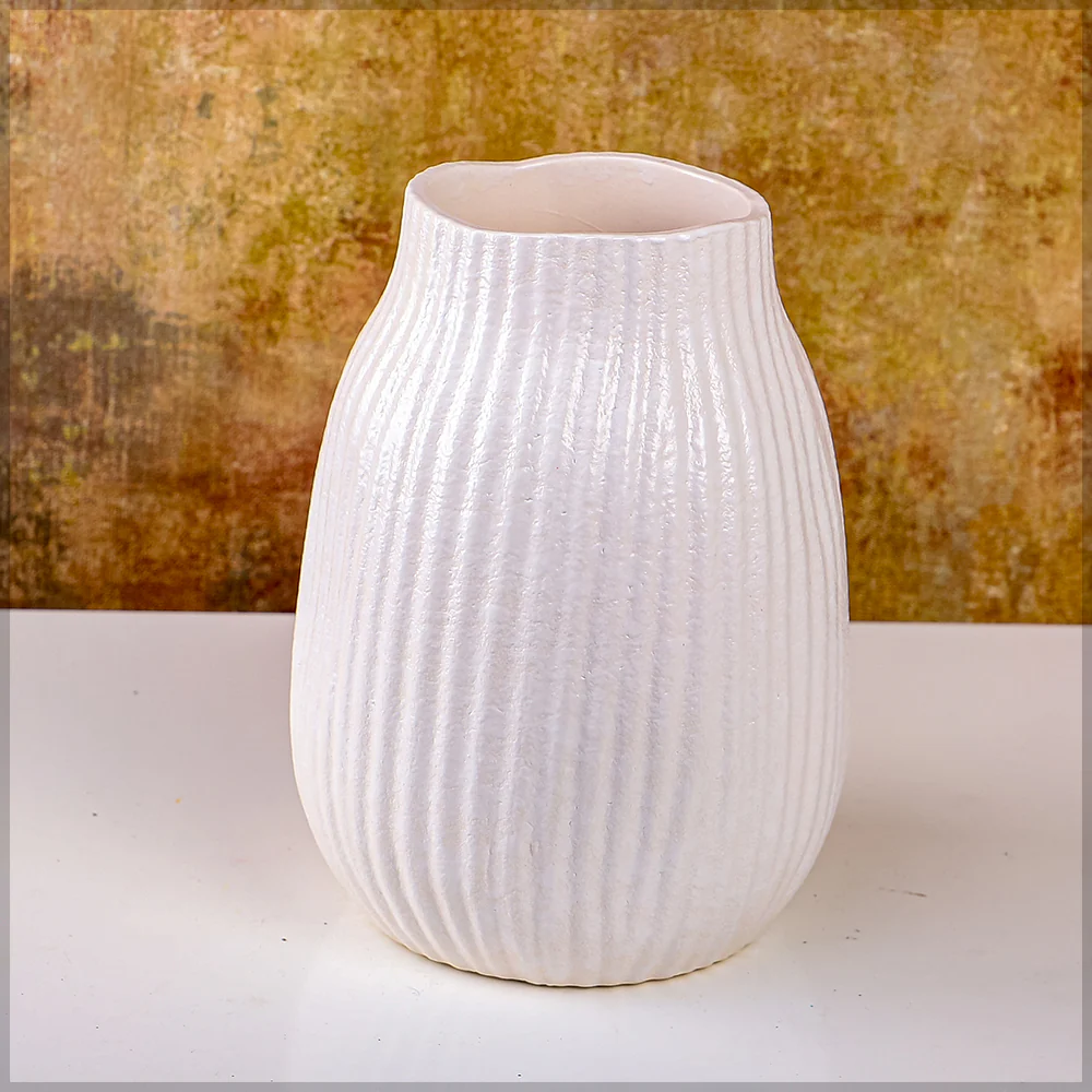Cream Flower Vase - Image 4