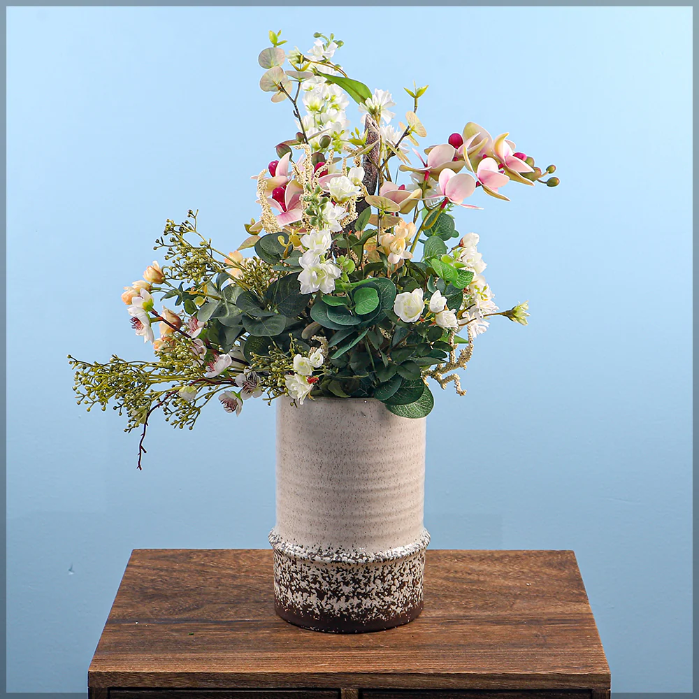 Cream Rust Ceramic Vase - Image 3