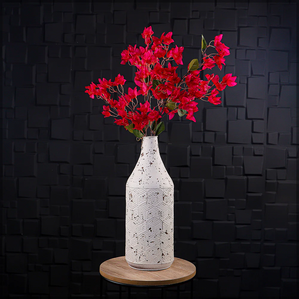Design Metal Vase - Image 3