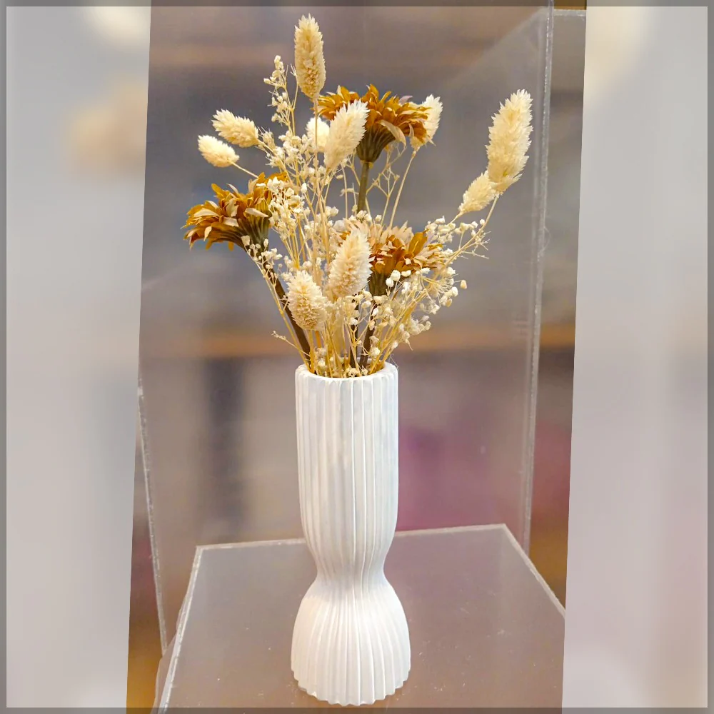 Elegant Preserved Flower Arrangement - Image 2