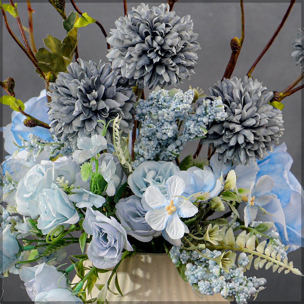 Flower Arrangements with Vase - Image 3