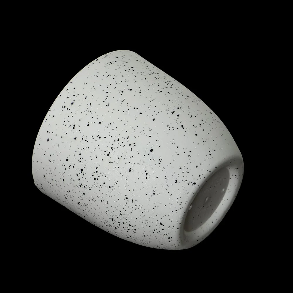 Frost Plastic Plant Pots - Image 5