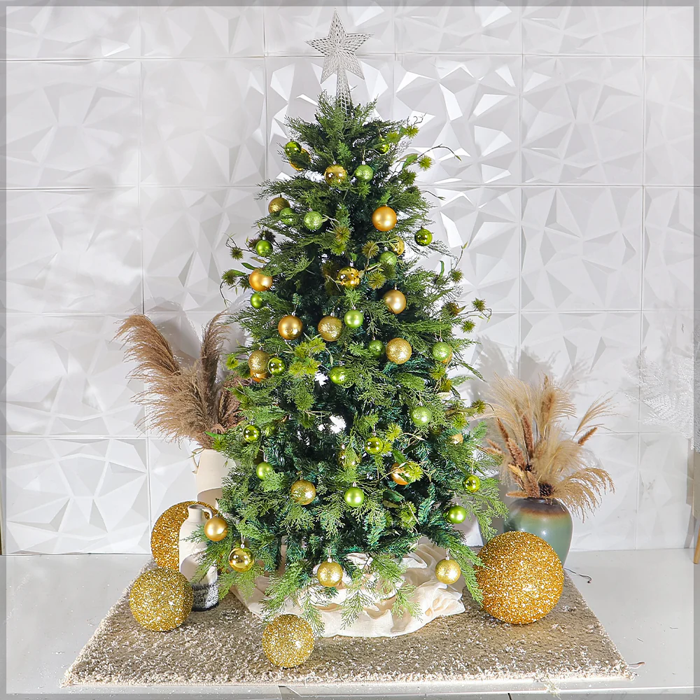 1 Piece Green Christmas Tree with Cypress Leaves ( Chirstmas Tree only, Ornaments not Included)