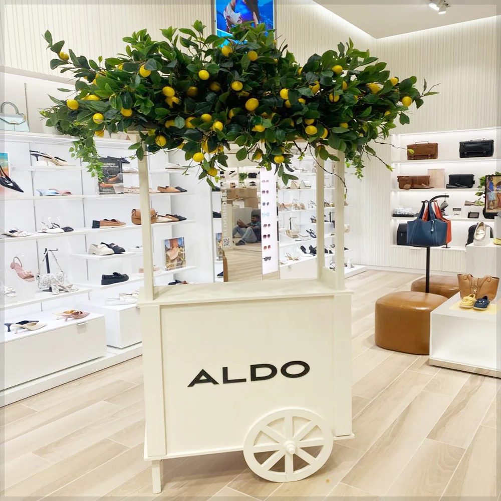 Lemon Cart Display for display purposes only (non-sale)
