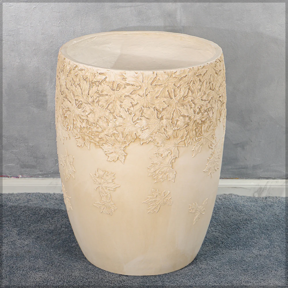 Maple Leaf Design Concrete Pot - Image 10
