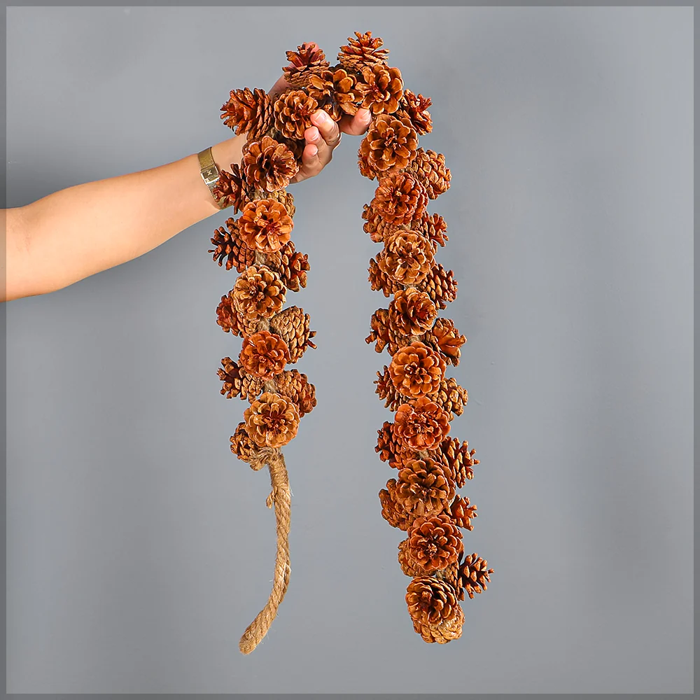 Natural Pinecone Hanging Garland
