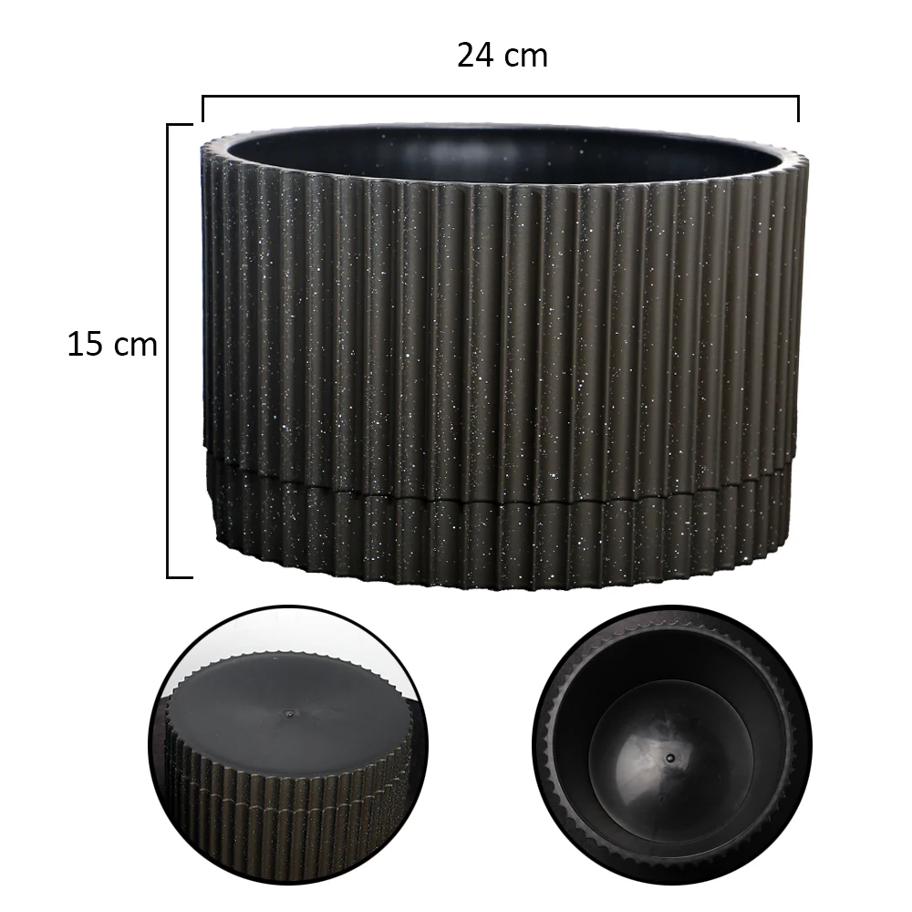 Round Ribbed Plastic Pot - Image 5