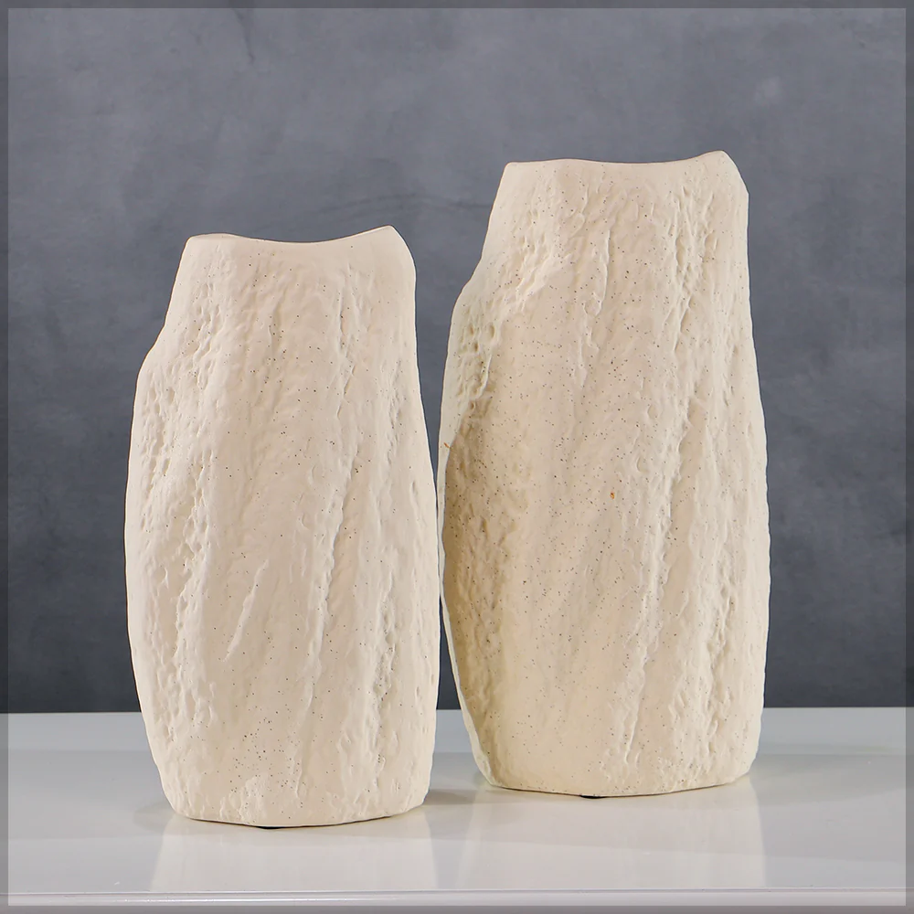 Simple Design Ceramic Table Vase - Image 7