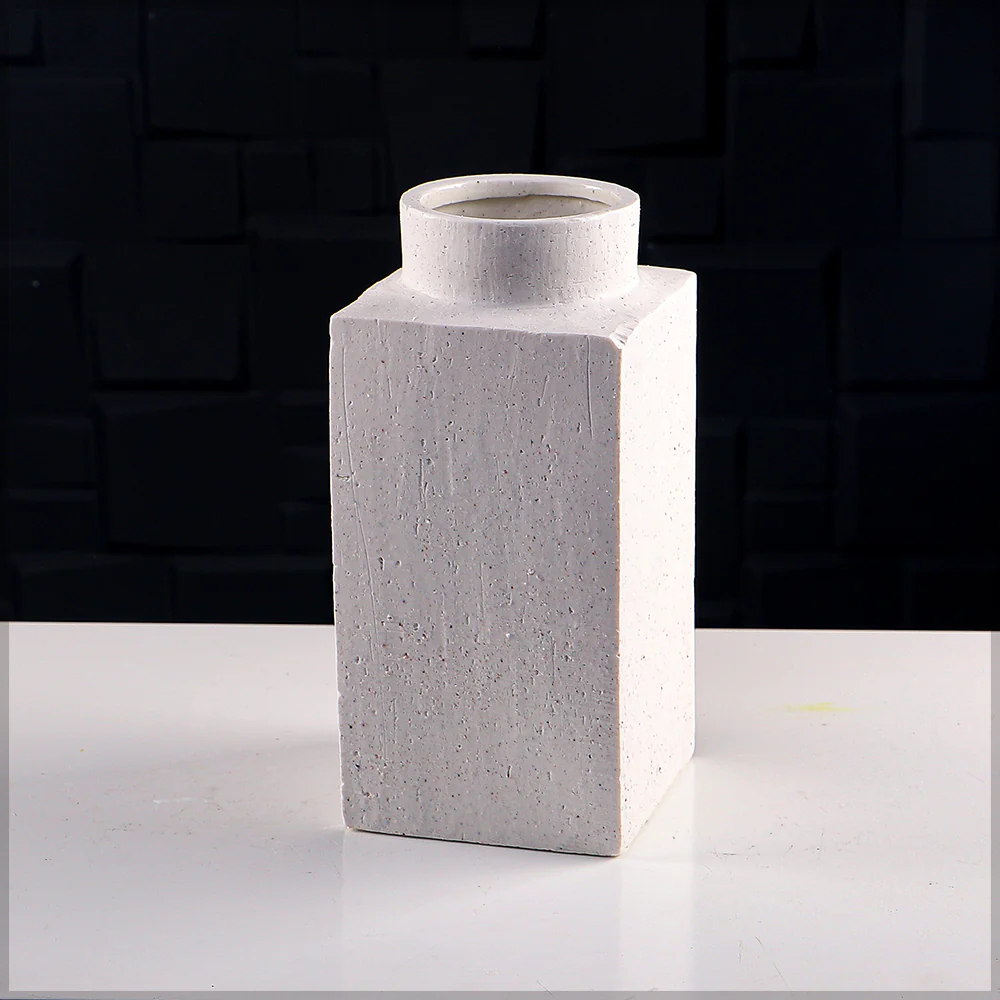 Square Design Decorative Vase - Image 4