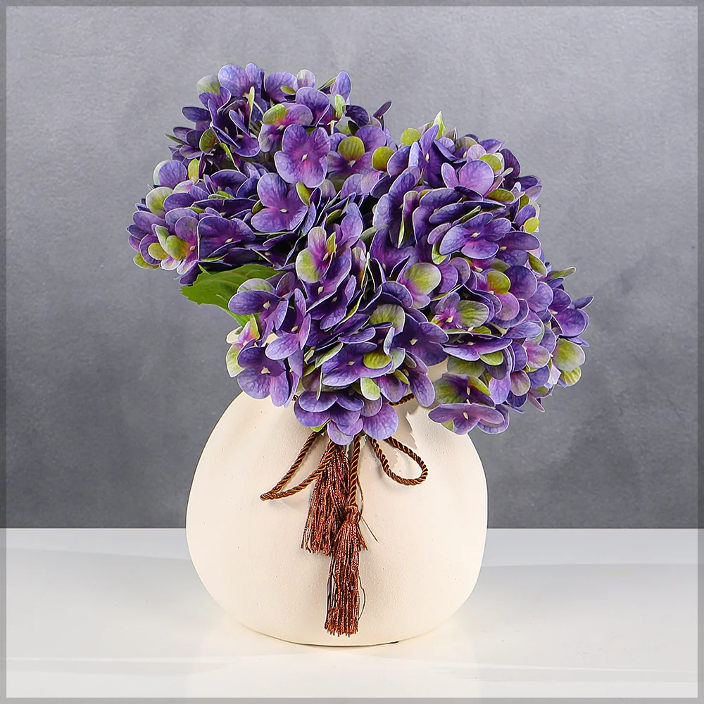 Style Cream Ceramic Vase with Ribbon - Image 3