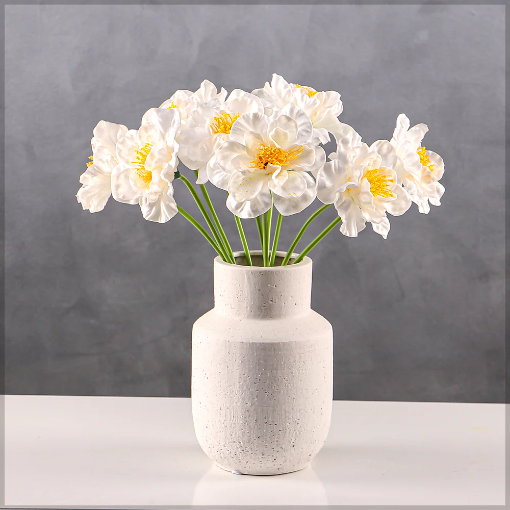 White Ceramic Flower Vase - Image 3