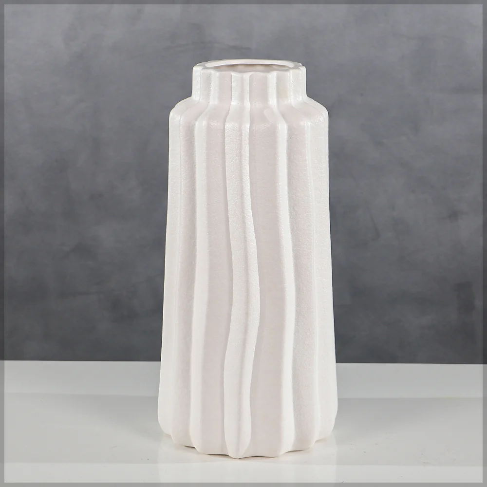White Ribbed Design Ceramic Vase