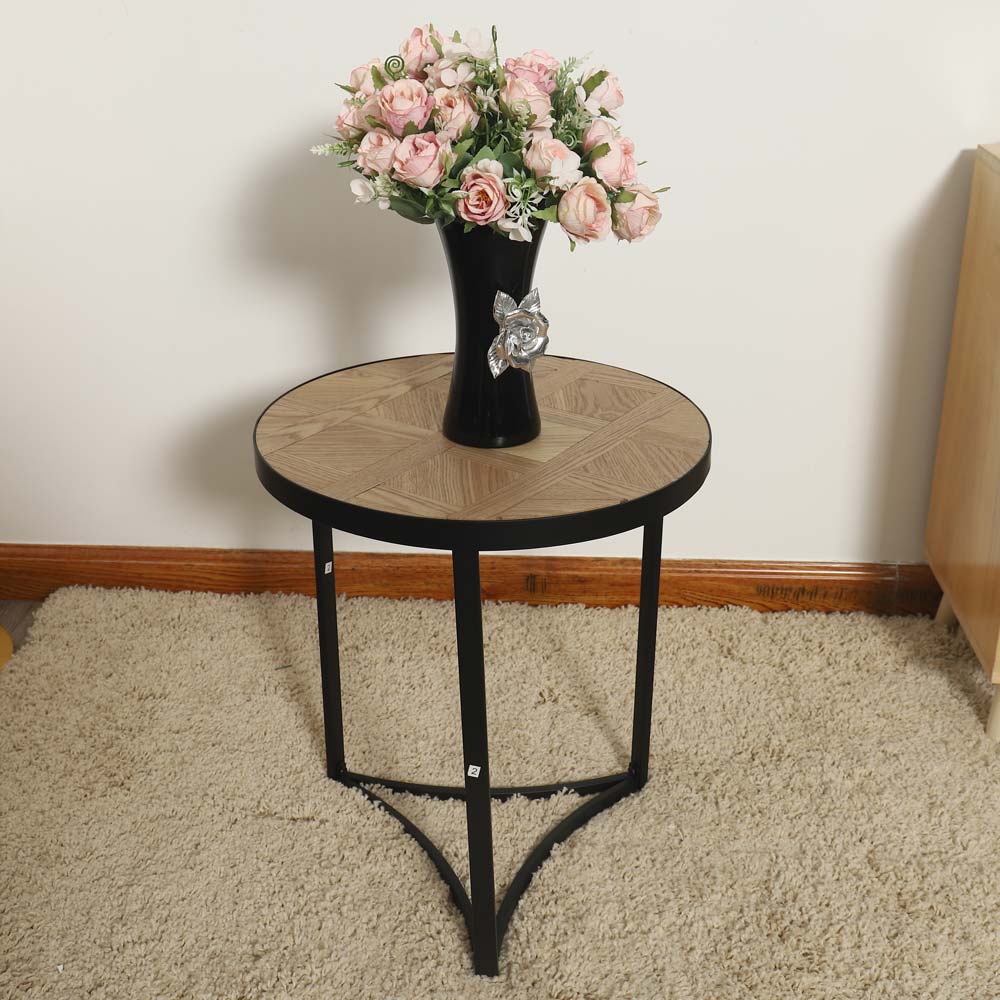Wooden Round Top Nesting Table(without accessories)